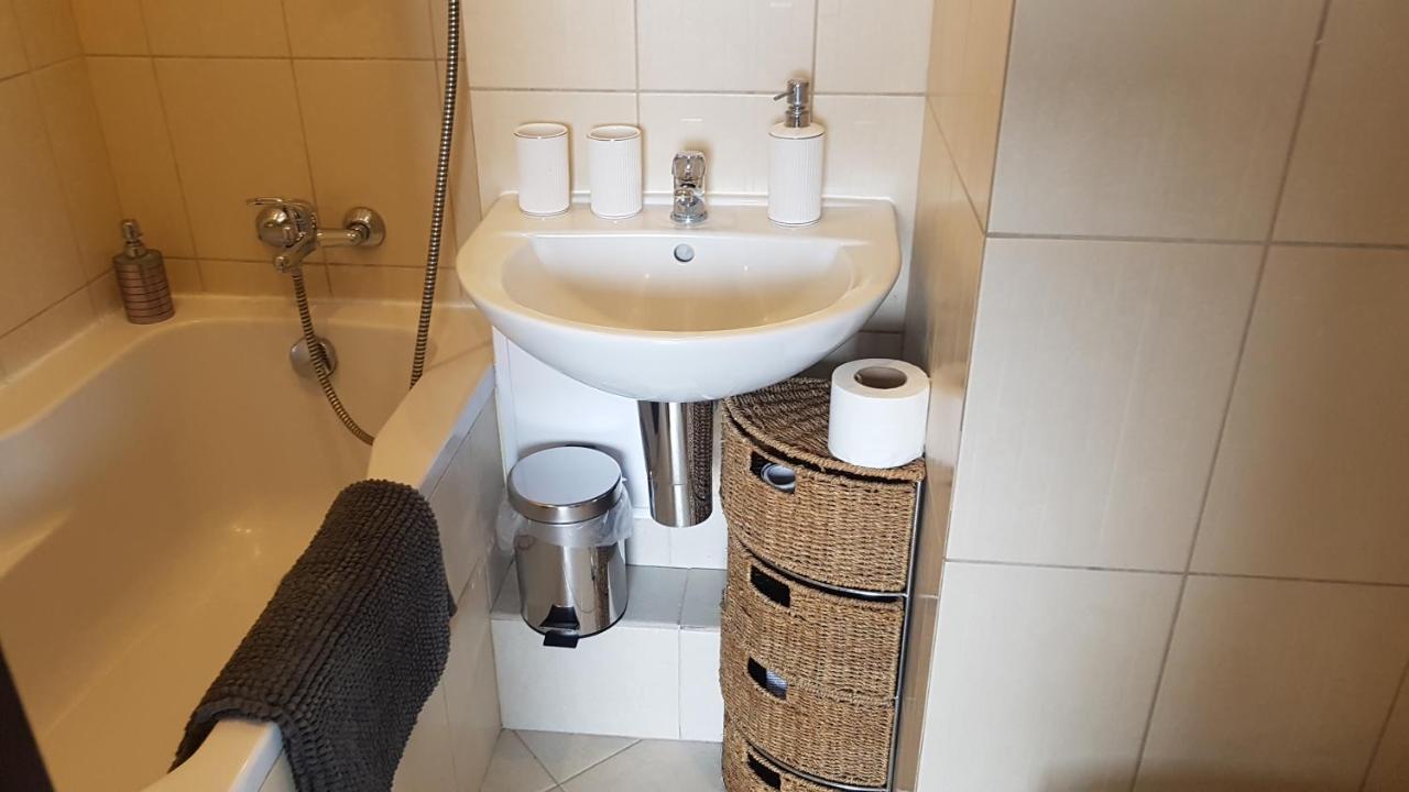 Gdynia Centrum Z Pieknym Widokiem Na Morze I Balkonem 9 Pietro Przy Sea Towers Esterno foto